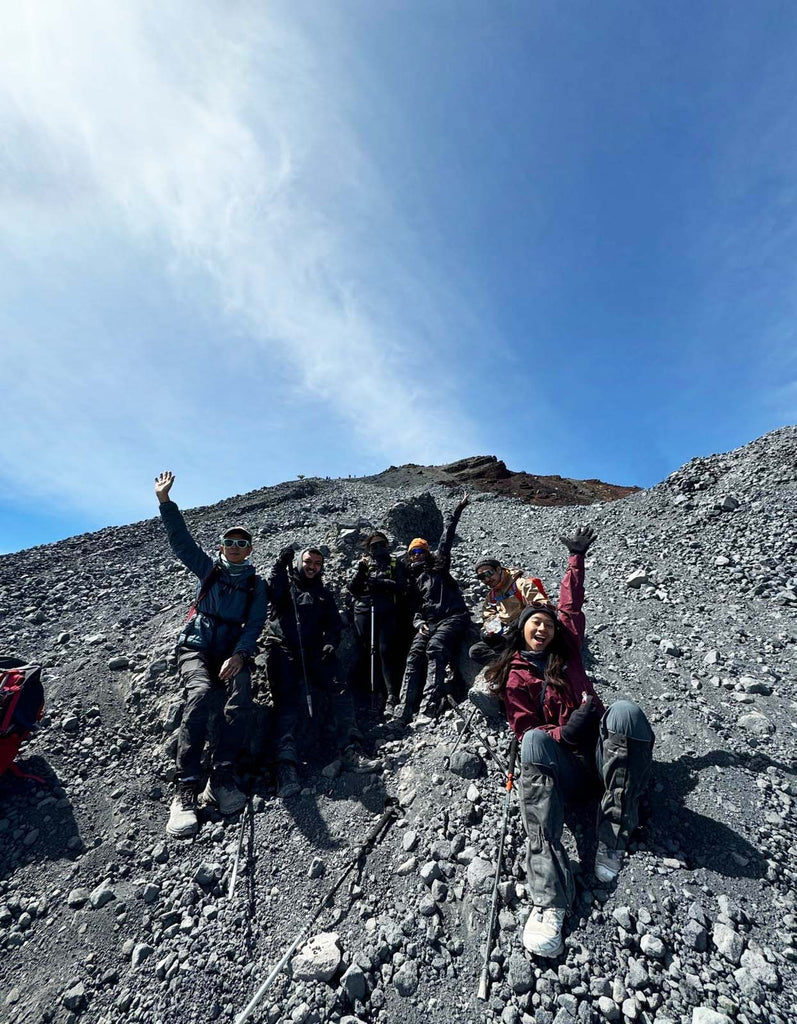 Triumph Over The Summit of Mount Rinjani With These Gears